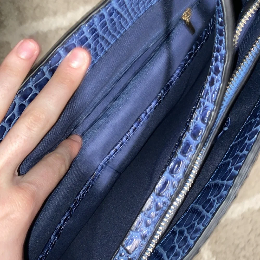 beautiful large handbag - Picture 3 of 3